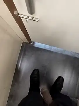 Snapshot of boyfromMum_bai chatting on 04/07/26, 07:20 boyfromMum bai online show from 04/07/26, 07:20