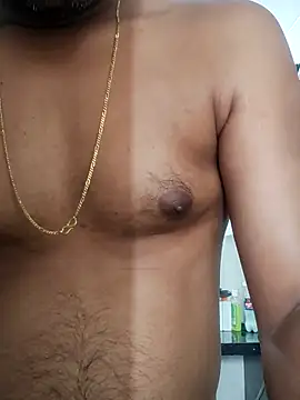 Snapshot of boyfromMum_bai chatting on 04/11/26, 03:22 boyfromMum bai online show from 04/11/26, 03:22