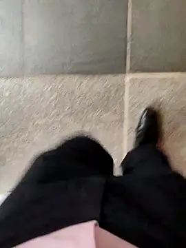 Snapshot of boyfromMum_bai chatting on 04/21/26, 06:31 boyfromMum bai online show from 04/21/26, 06:31