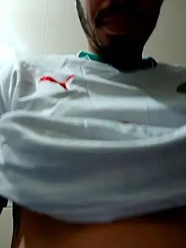 BR4v9andr online show from 12/04/25, 06:12