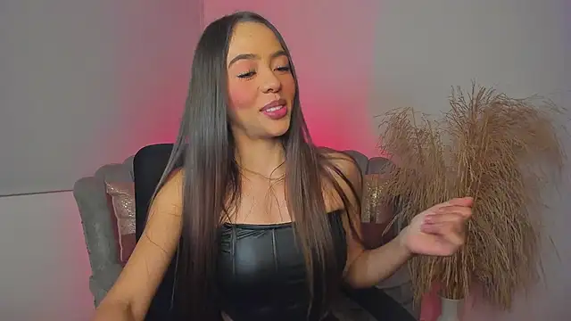 Kamilamonroe online show from 06/27/26, 11:43