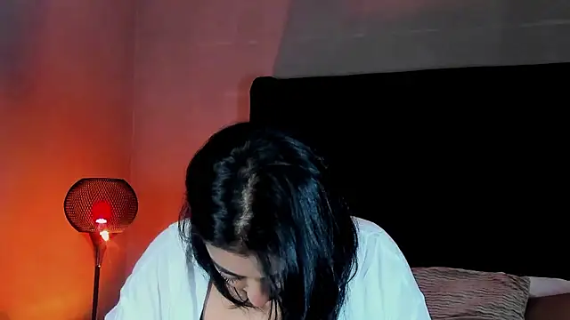 TaniaRedd  online show from 03/18/26, 02:20