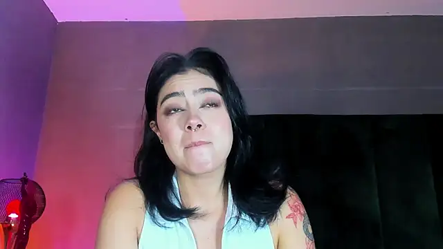 TaniaRedd  online show from 03/20/26, 02:22
