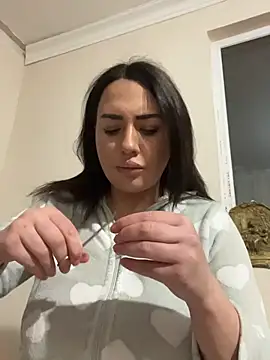 Snapshot of tesaa1212 chatting on 03/08/26, 05:17 tesaa1212 online show from 03/08/26, 05:17