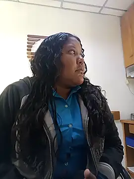 VaneandRossy online show from 02/12/26, 01:06