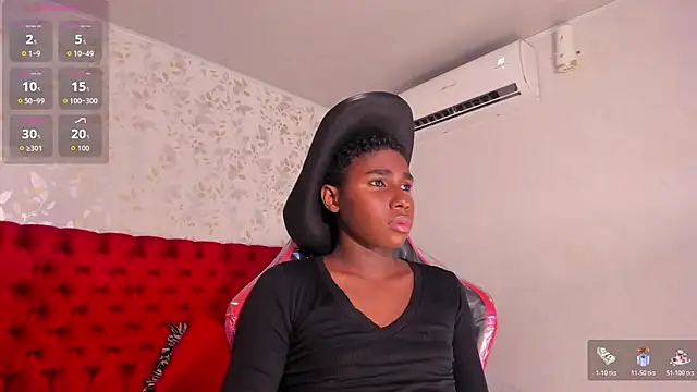 Snapshot of teylor_lovee chatting on 02/04/26, 08:58 teylor lovee online show from 02/04/26, 08:58