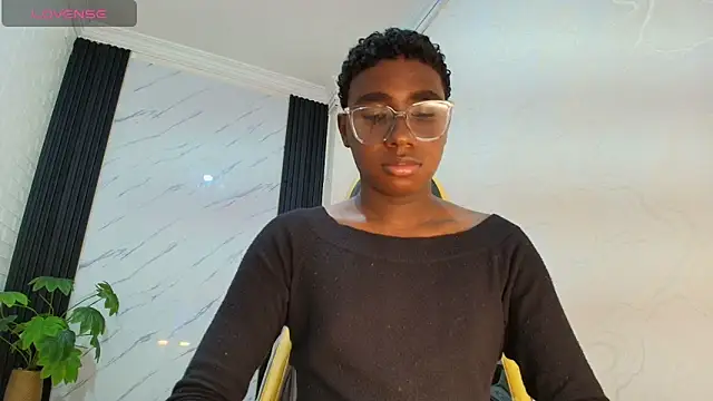 Snapshot of teylor_lovee chatting on 02/12/26, 08:48 teylor lovee online show from 02/12/26, 08:48