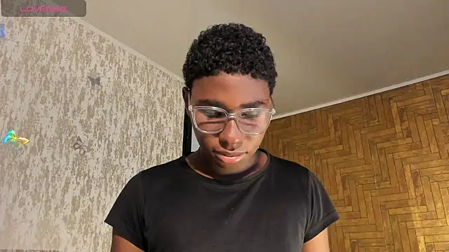 Snapshot of teylor_lovee chatting on 02/19/26, 08:49 teylor lovee online show from 02/19/26, 08:49