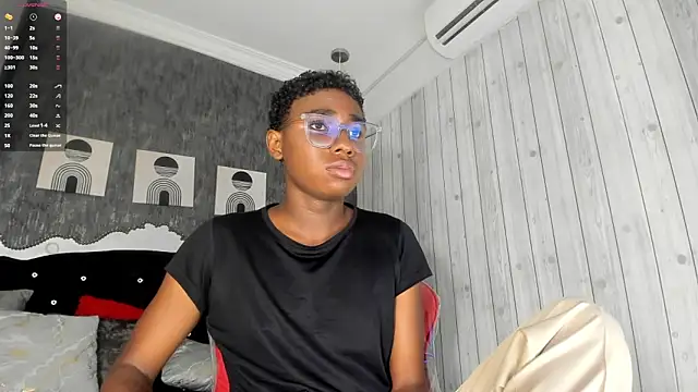 Snapshot of teylor_lovee chatting on 03/05/26, 08:16 teylor lovee online show from 03/05/26, 08:16