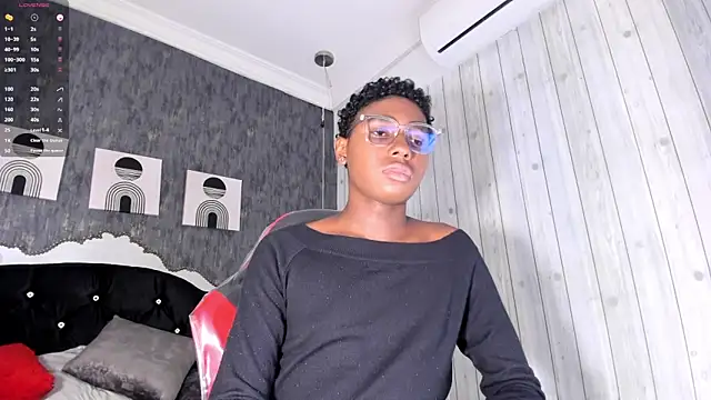 Snapshot of teylor_lovee chatting on 03/27/26, 09:14 teylor lovee online show from 03/27/26, 09:14