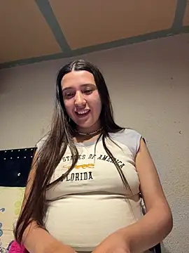 Snapshot of Alix_Rousses21 chatting on 01/06/26, 05:33 Alix Rousses21 online show from 01/06/26, 05:33