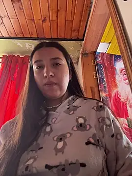 Snapshot of Alix_Rousses21 chatting on 01/07/26, 05:37 Alix Rousses21 online show from 01/07/26, 05:37