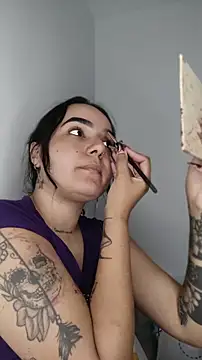 Snapshot of tiffanybrowm chatting on 04/12/26, 03:44 tiffanybrowm online show from 04/12/26, 03:44