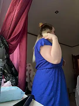 ScarletSaffire online show from 04/07/26, 09:21