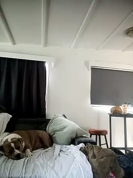 Snapshot of jefflatex45 chatting on 04/13/26, 01:49 jefflatex45 online show from 04/13/26, 01:49