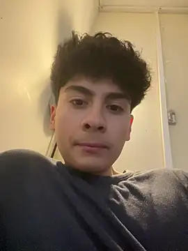 Snapshot of hungspanishtwink chatting on 02/06/26, 09:34 hungspanishtwink online show from 02/06/26, 09:34