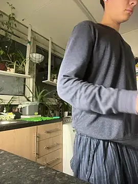 Snapshot of hungspanishtwink chatting on 02/07/26, 10:13 hungspanishtwink online show from 02/07/26, 10:13