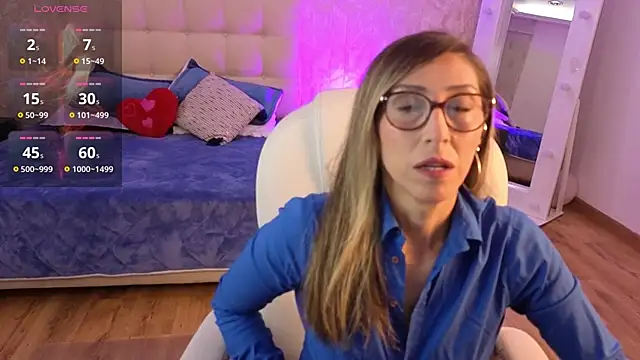 Scarlett 079 online show from 05/24/26, 11:37