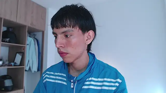 andrew courtzz online show from 02/06/26, 08:01