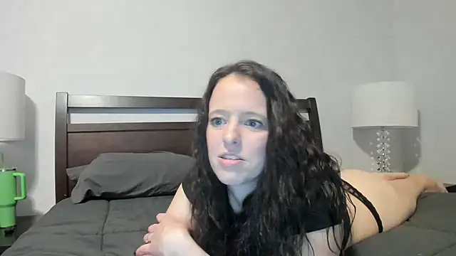 Snapshot of tasty_titties chatting on 02/28/26, 12:33 tasty titties online show from 02/28/26, 12:33