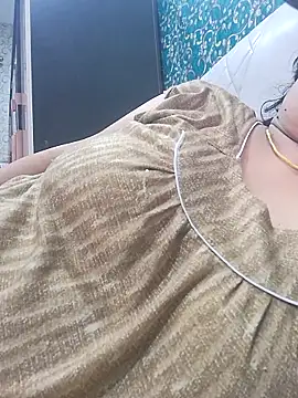 desiriya14 online show from 05/17/26, 04:03