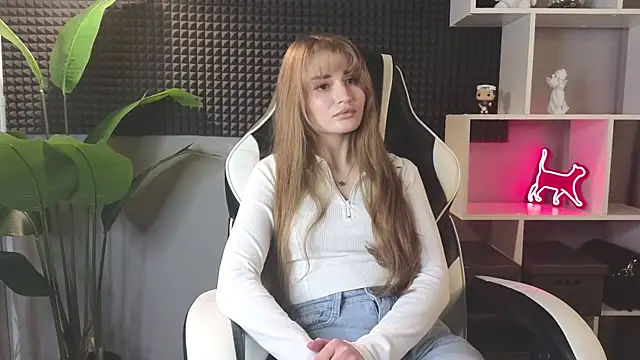 Snapshot of LyriaVespera chatting on 02/26/26, 09:08 LyriaVespera online show from 02/26/26, 09:08