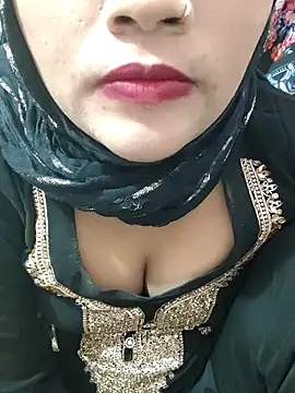 Snapshot of Ikra-786 chatting on 12/14/25, 01:00 Ikra-786 online show from 12/14/25, 01:00