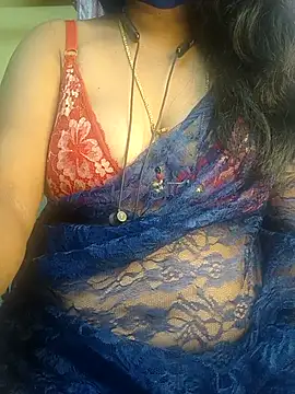 Snapshot of Preeti345 chatting on 04/05/26, 09:50 Preeti345 online show from 04/05/26, 09:50