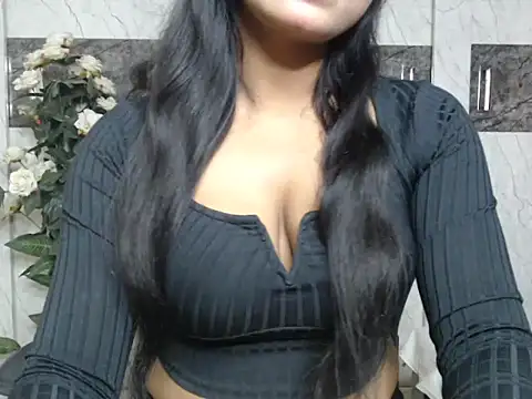 Lola Bebe online show from 03/12/26, 05:24