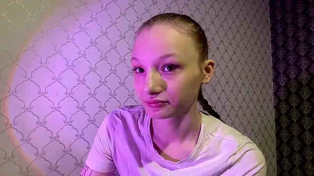 Snapshot of Cleonoth2o chatting on 03/13/26, 06:47 Cleonoth2o online show from 03/13/26, 06:47