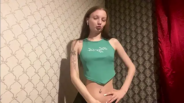 Snapshot of Cleonoth2o chatting on 03/17/26, 06:22 Cleonoth2o online show from 03/17/26, 06:22