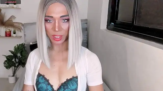 Snapshot of TsBlackHORSECOCKcalix chatting on 04/01/26, 08:06 TsBlackHORSECOCKcalix online show from 04/01/26, 08:06