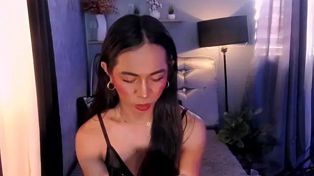 Snapshot of TsBlackHORSECOCKcalix chatting on 04/21/26, 01:42 TsBlackHORSECOCKcalix online show from 04/21/26, 01:42