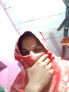 poonamhotxx online show from 12/04/25, 03:54