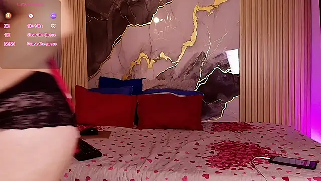 Zoe aitanaa online show from 04/14/26, 12:11