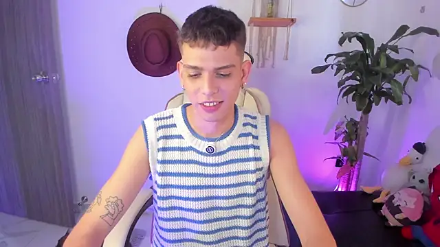 Snapshot of Jasson___ chatting on 04/02/26, 08:06 Jasson online show from 04/02/26, 08:06