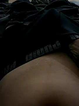 Snapshot of Jason_offizell chatting on 12/14/25, 03:06 Jason offizell online show from 12/14/25, 03:06