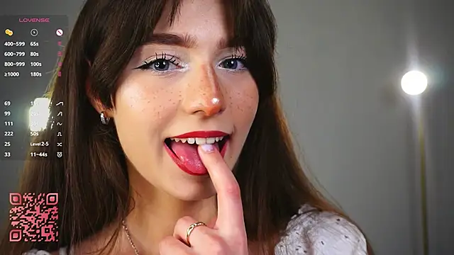 Snapshot of Lanenger chatting on 02/07/26, 08:45 Lanenger online show from 02/07/26, 08:45