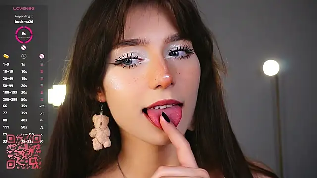 Snapshot of Lanenger chatting on 02/24/26, 09:46 Lanenger online show from 02/24/26, 09:46