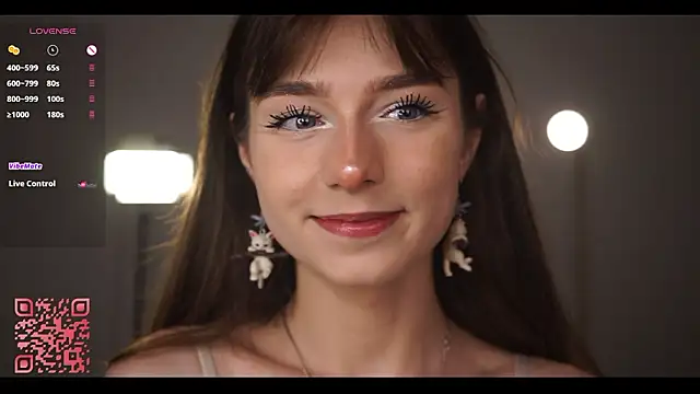 Snapshot of Lanenger chatting on 03/04/26, 11:33 Lanenger online show from 03/04/26, 11:33