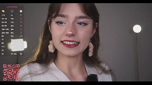 Snapshot of Lanenger chatting on 04/07/26, 10:31 Lanenger online show from 04/07/26, 10:31