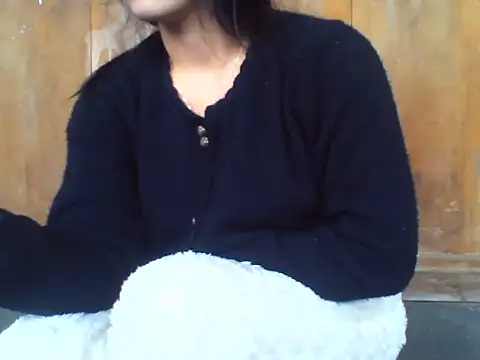 izi 08 online show from 12/05/25, 02:53