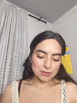 saasha Petit online show from 03/20/26, 11:59