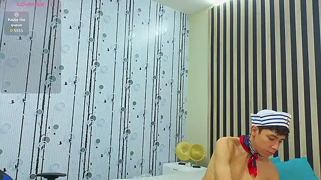 Neo Twink online show from 03/18/26, 07:06