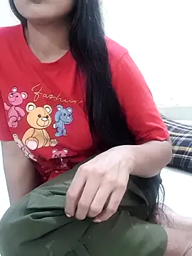 Snapshot of Riya_rani8 chatting on 04/06/26, 06:31 Riya rani8 online show from 04/06/26, 06:31