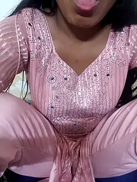 Snapshot of Riya_rani8 chatting on 04/08/26, 01:05 Riya rani8 online show from 04/08/26, 01:05