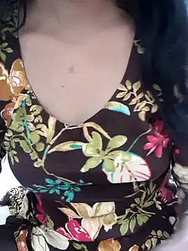 Snapshot of Riya_rani8 chatting on 04/14/26, 07:09 Riya rani8 online show from 04/14/26, 07:09