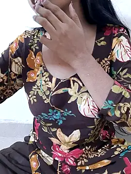 Snapshot of Riya_rani8 chatting on 04/16/26, 05:25 Riya rani8 online show from 04/16/26, 05:25