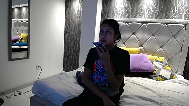 Snapshot of Kat_Cute chatting on 03/31/26, 10:54 Kat Cute online show from 03/31/26, 10:54