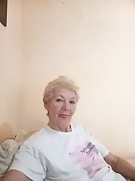 Calypso-Loove online show from 04/16/26, 11:44